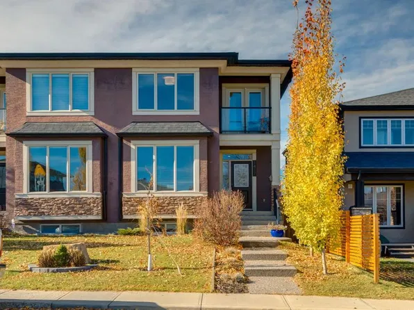 1437 E 40th St SW, Calgary, AB T3C 1W8
