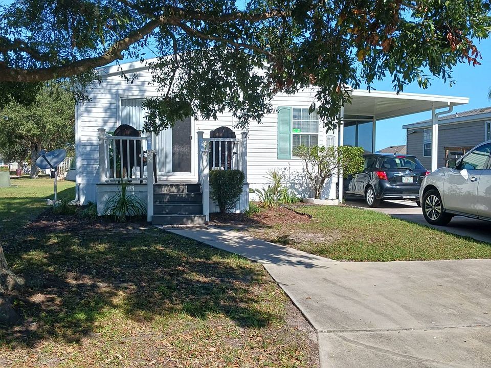 1st image of 3928 Glenwick Dr #392