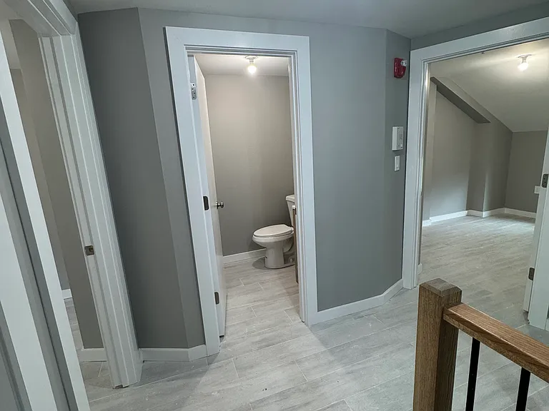 55 Lander St #2B — Photo 23