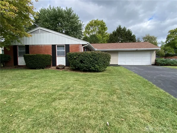 610 Liscum Dr, Dayton, OH 45417