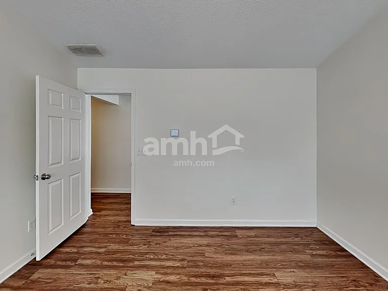 431 Citronelle Dr — Photo 10