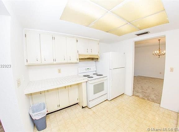 5th image of 6721 NE 21st Ave