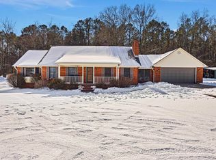 214 Shumac Ln, London, AR 72847