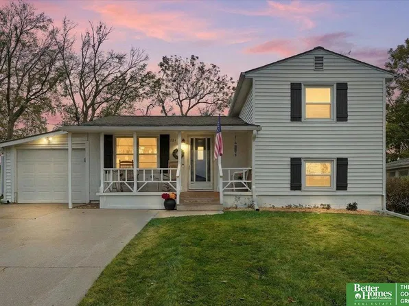 924 Pleasant Dr, Plattsmouth, NE 68048
