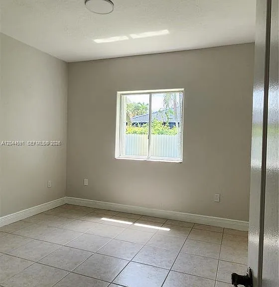 16507 NW 91st Ave — Photo 15