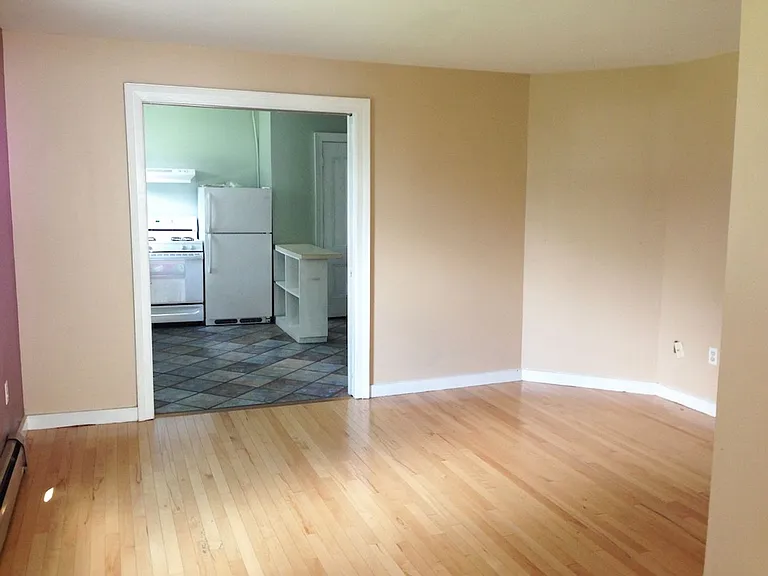 134 King St — Photo 8