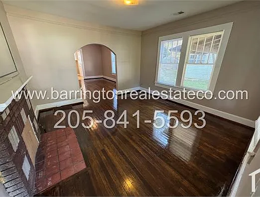 605 10th Ave — Photo 2