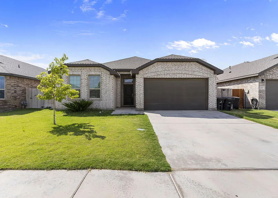 2305 Raleigh Point Dr