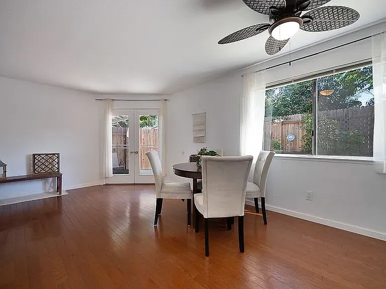 21 Marty Cir — Photo 10