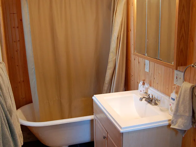 2648 Fillmore St NE #LOWER — Photo 7