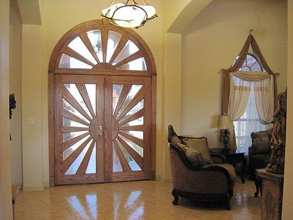 2nd image of 11907 Puesta Del Sol Dr