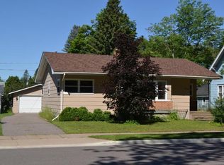 918 S Oneida Ave, Rhinelander, WI 54501