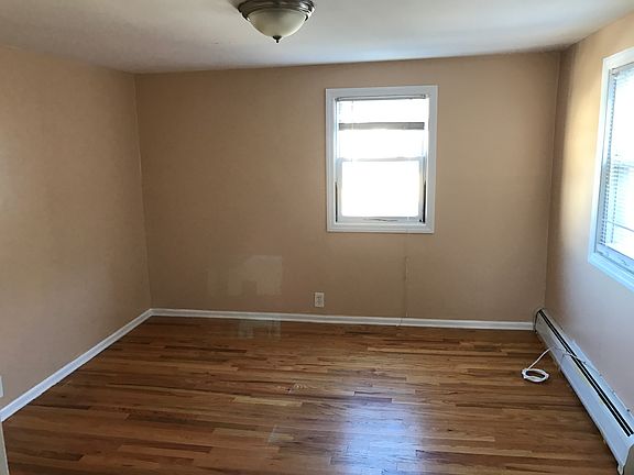 5th image of 17 Joyce Street # Fl 2nd