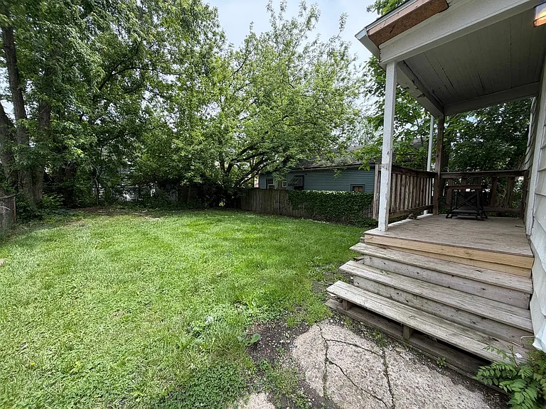907 Kling St — Photo 12
