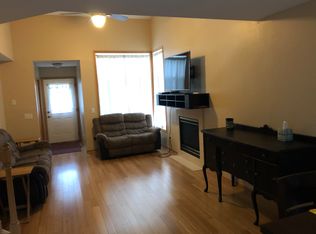 940 Summer Pines Cir, Hudson, WI 54016