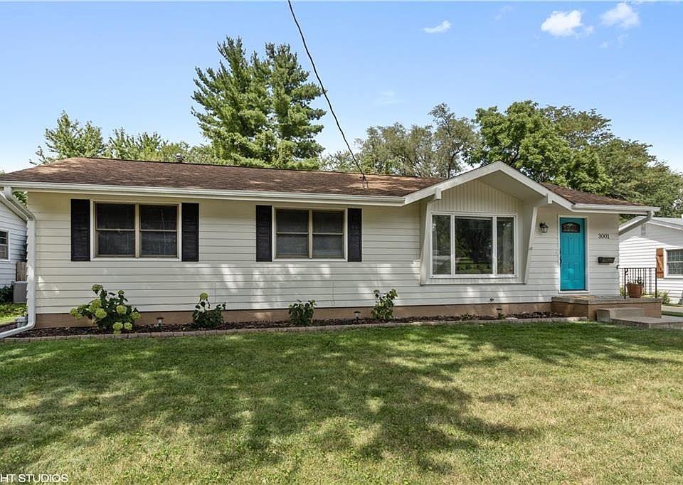 1st image of 3001 Meadow Ln
