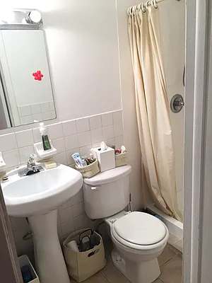 Rented by Secure One LLC | media 17