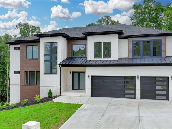 165 Westbrook St, Buford, GA 30518