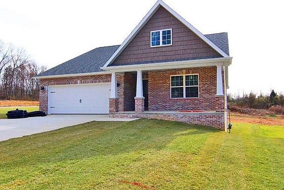 2nd image of 1911 Williamsburg Dr