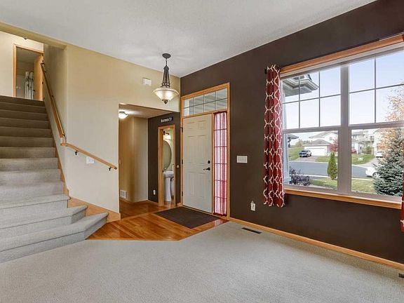 4th image of 1133 Lorraine Ct
