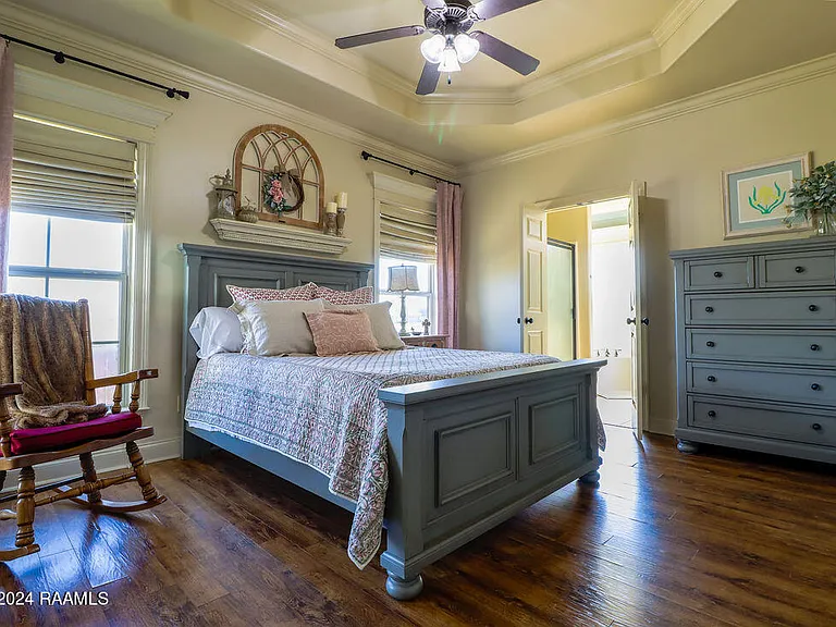 228 Crenshaw Dr — Photo 10