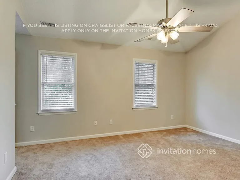 3925 Old Coach Rd — Photo 17