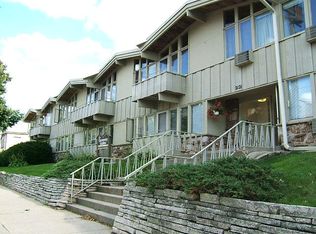 2121 University Ave APT 26, Madison, WI 53726