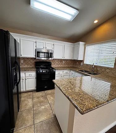 5th image of 7908 Cherry River Dr