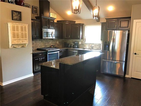 5th image of 2861 N Raven Ln