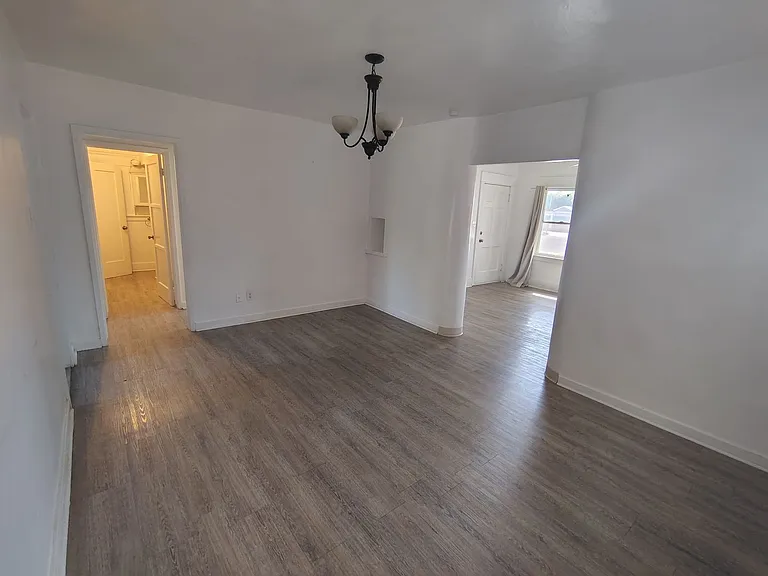 510 Holtby Rd — Photo 11