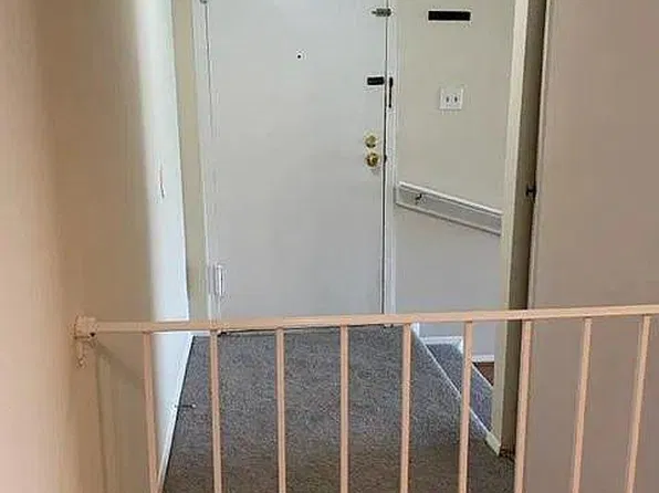 8003 Mandan Rd Unit 575, Greenbelt, MD 20770