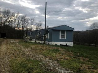 614 Station Rd, Scenery Hill, PA 15360