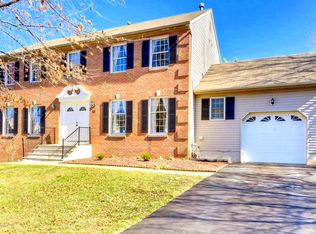 52 Brady Rd, Shrewsbury, NJ 07702