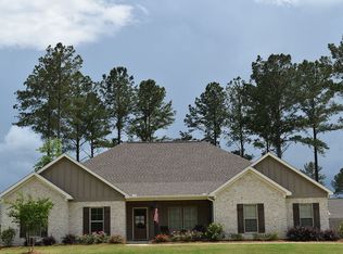 236 Daphne Dr, Dothan, AL 36305
