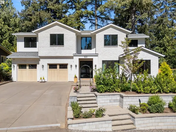 825 Ellis Ave, Lake Oswego, OR 97034