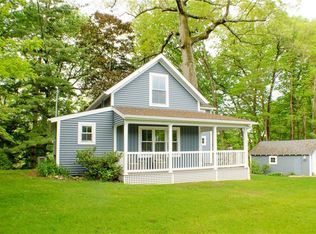 5935 Noreast Dr, Clinton, OH 44216