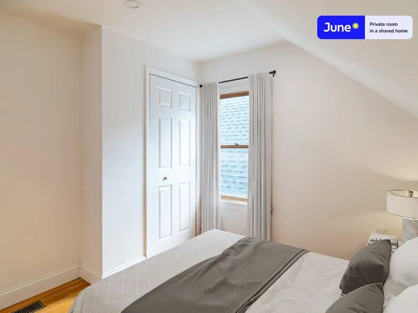 29 Alston St, Somerville, MA