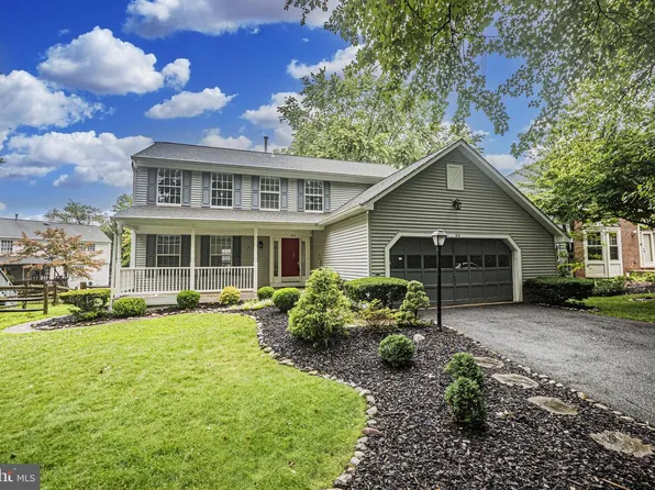 214 Bookham Ln, Gaithersburg, MD 20877