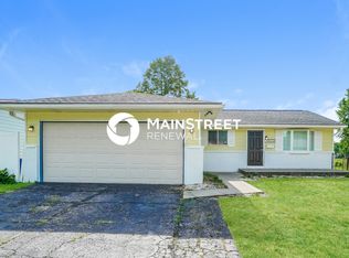 4822 Heatherton Dr, Columbus, OH 43229