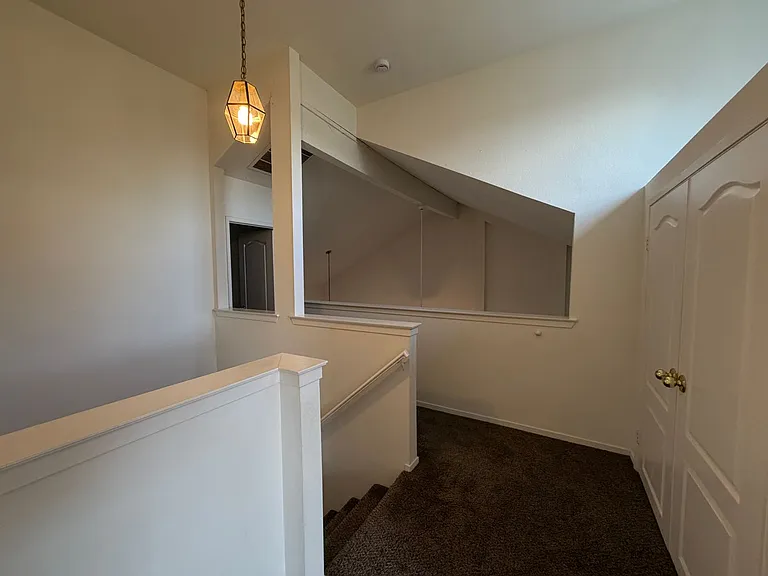 1893 E Deyoung Dr — Photo 10