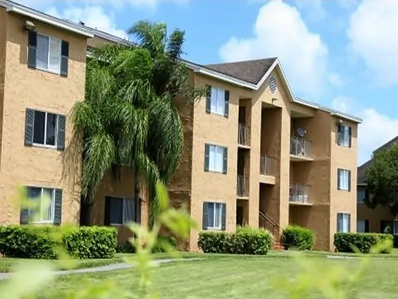 Building Photo 2