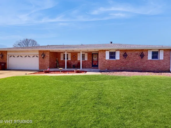 420 Dolly Dr, Manteno, IL 60950