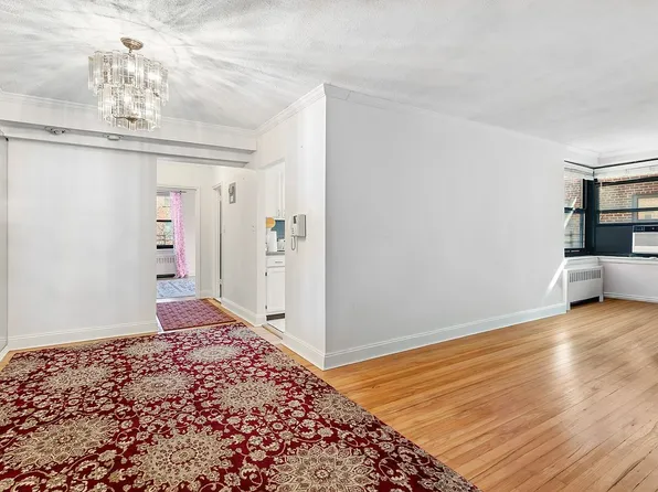 32-40 91st St Unit 510, East Elmhurst, NY 11369