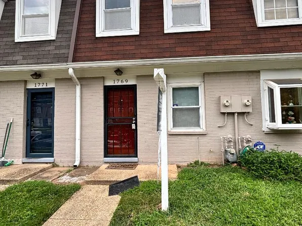 1769 Village Green Dr Unit Y-82, Landover, MD 20785