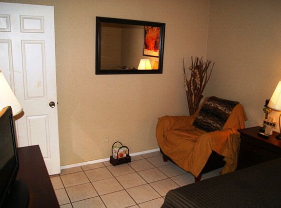 3rd image of 125 E Cora Lee Dr #301