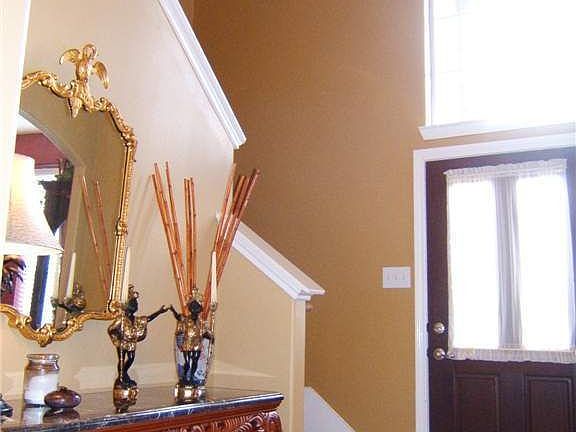 4th image of 2552 Sandvalley Way