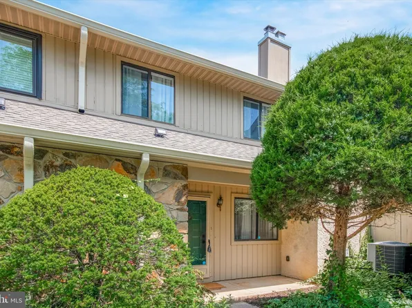 1612 Devon Ct, Yardley, PA 19067