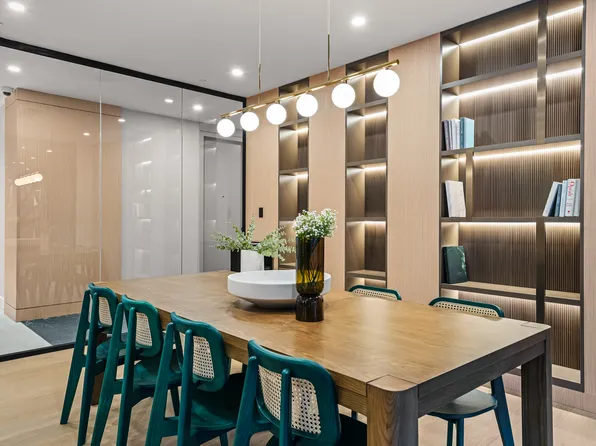 218 Front Street image 18 of 44