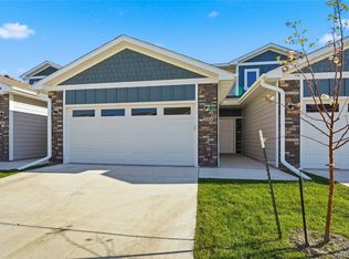 231 NW Waverly Dr, Waukee, IA 50263