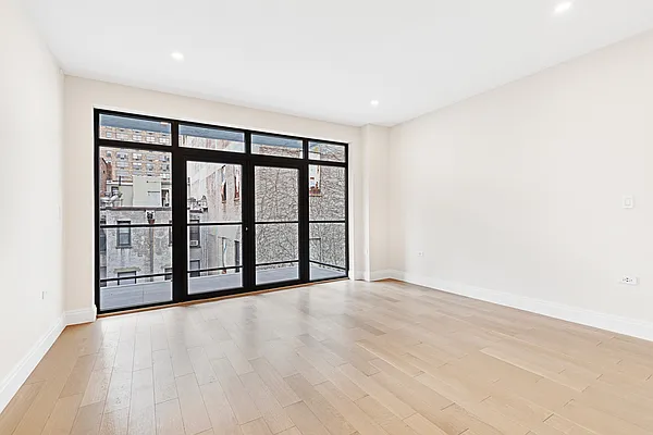 Rented by Compass | media 10